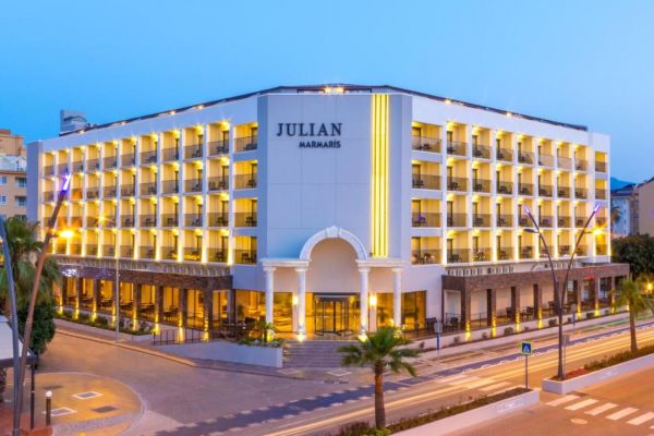 ADA JULIAN HOTEL