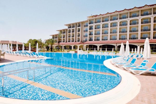 PALOMA OCEANA RESORT