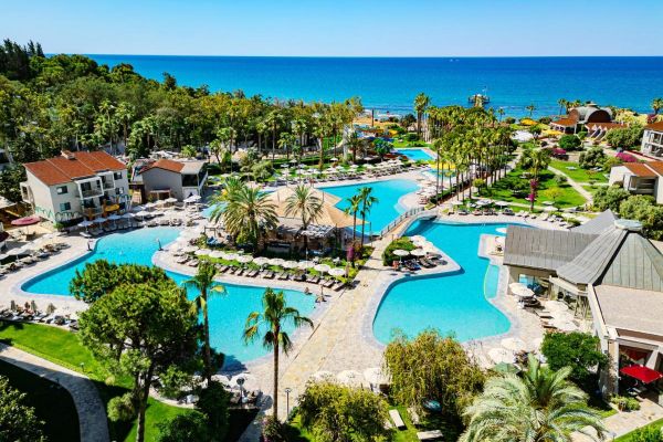 BARUT ARUM COLLECTION