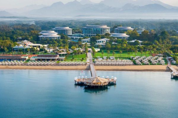 CALISTA LUXURY RESORT