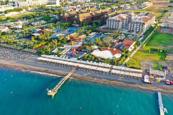 CRYSTAL FAMILY RESORT